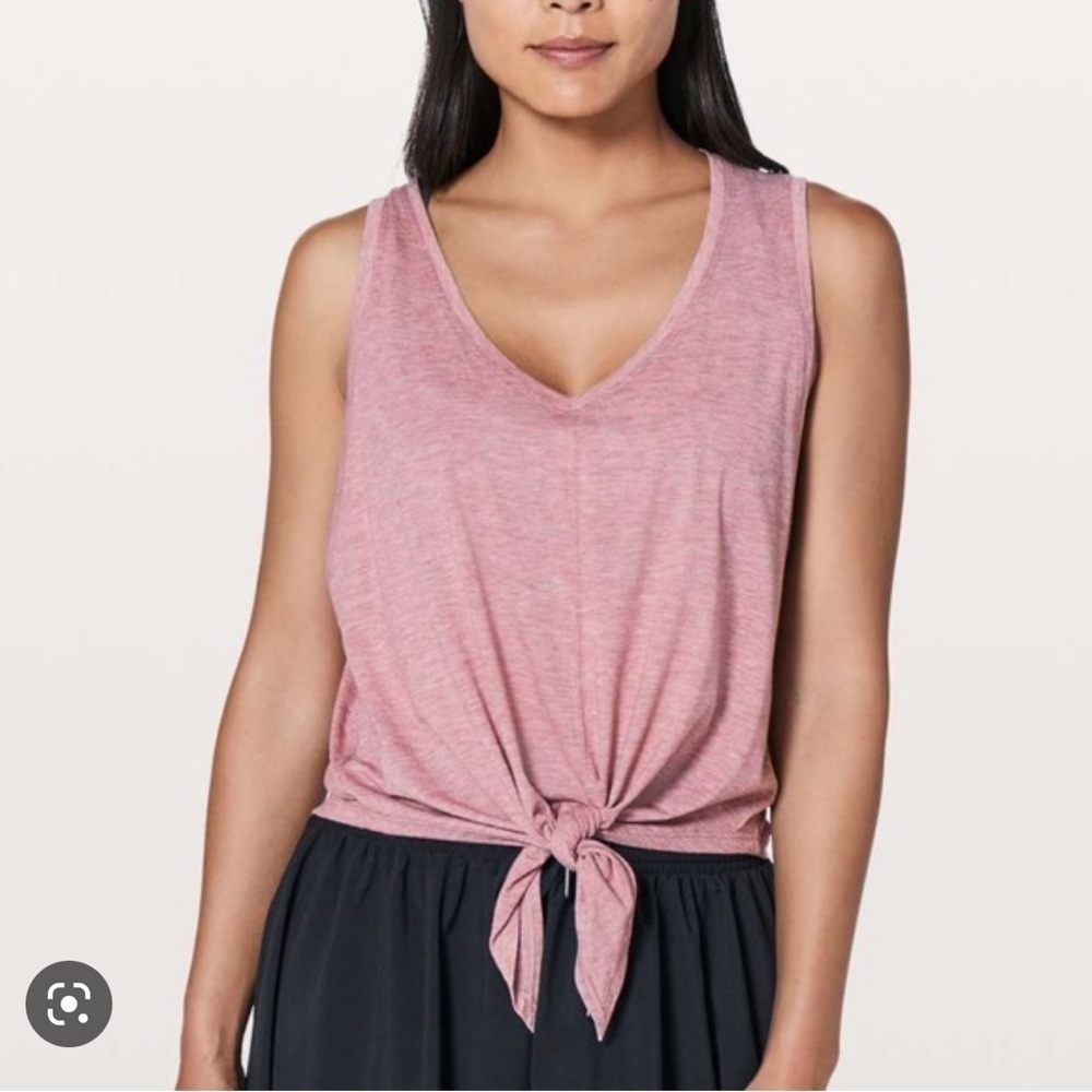 Lululemon Knot on a tie tank in pink heather J43